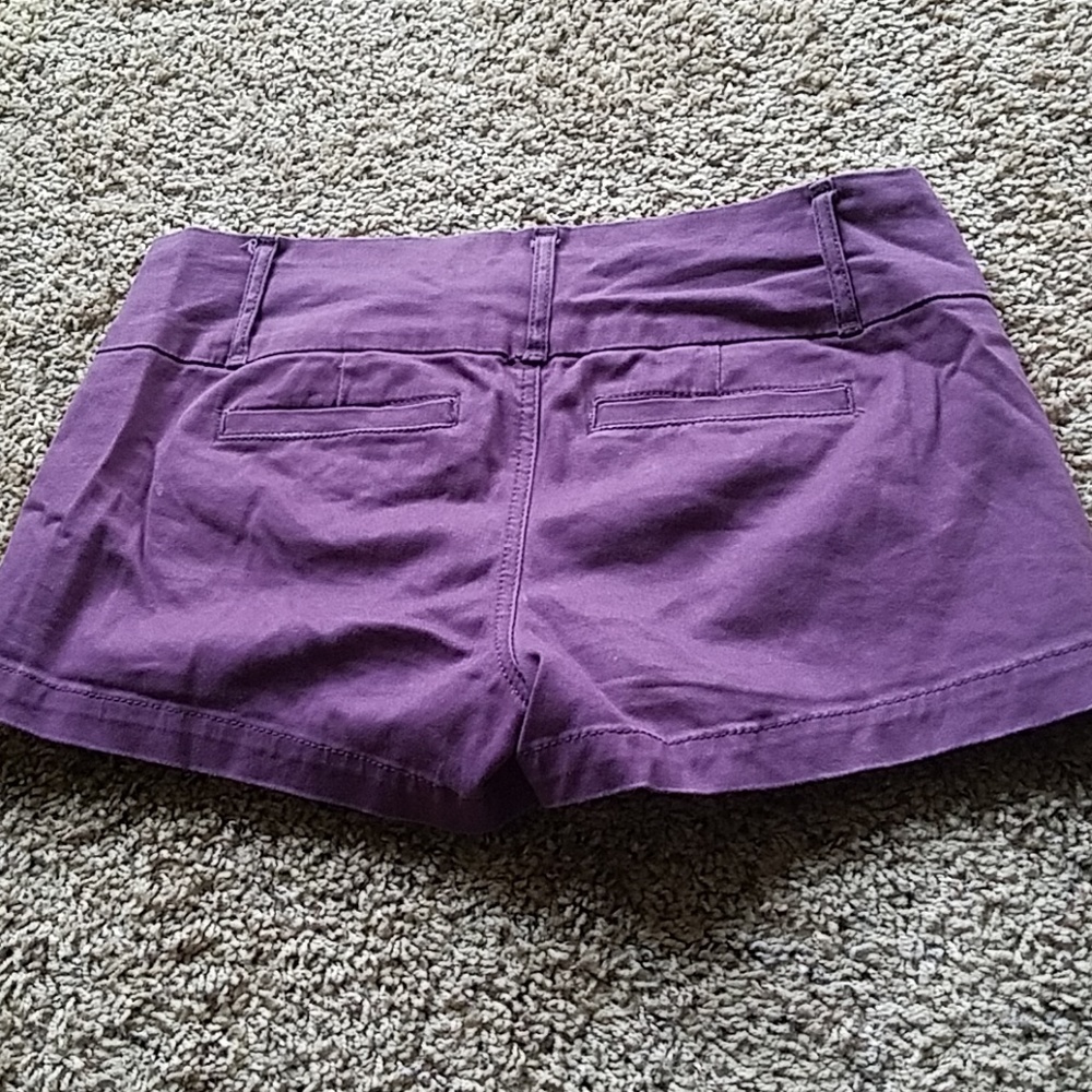 Shorts - Picture 2 of 2